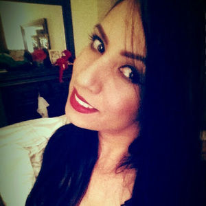 Meet your Posher, Naomi